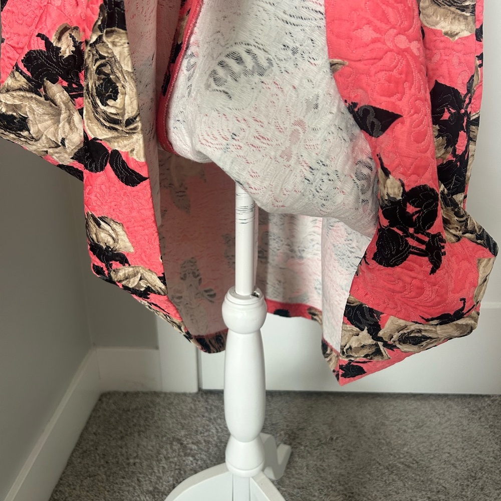 Topshop Quilted Floral Midi Skirt - Picture 4 of 7